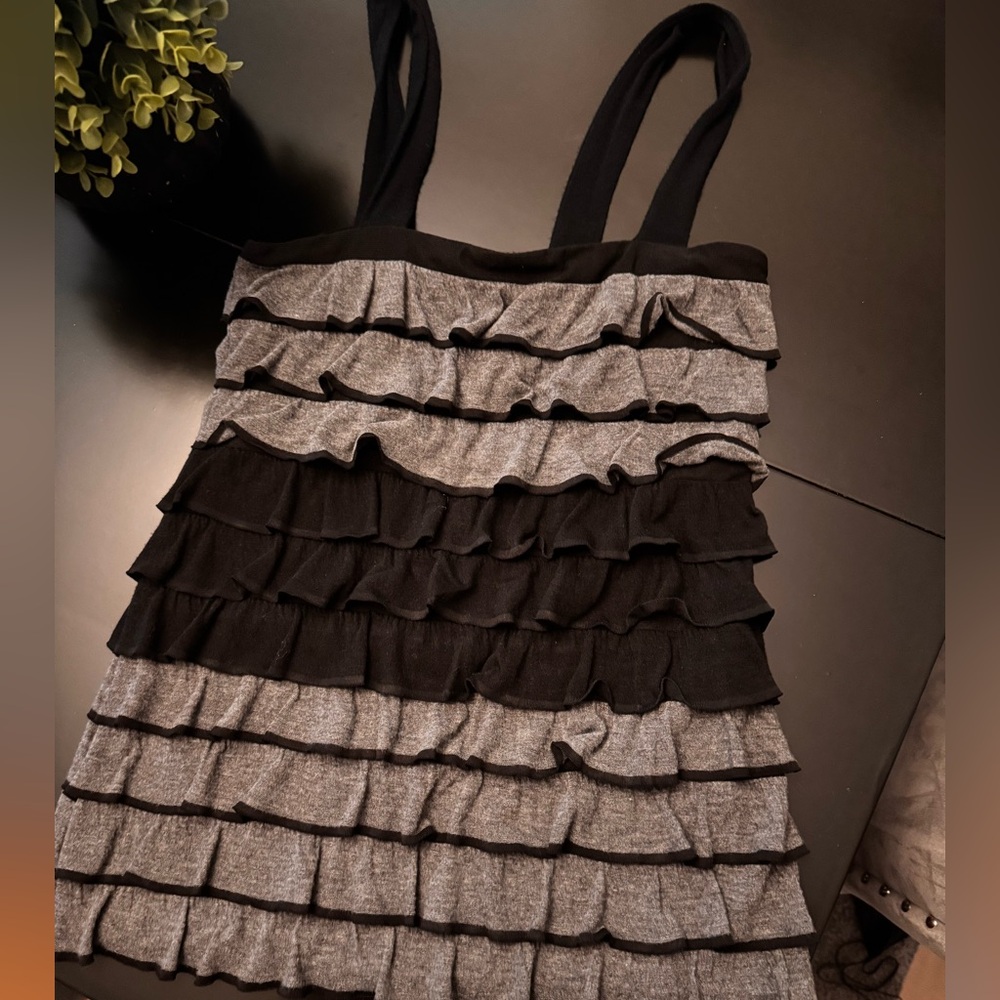 Weston Wear Black and Gray Textured Top